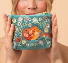 Load image into Gallery viewer, Hedgehog folk art velvet pouch