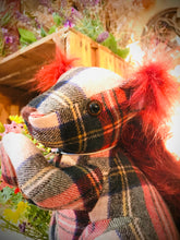 Load image into Gallery viewer, Berry The Squirrel Door Stop