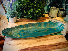 Load image into Gallery viewer, Green and gold Banana Leaf dish 48cm long