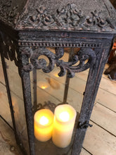 Load image into Gallery viewer, Ornate Lantern Medium