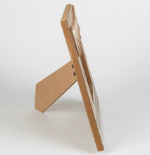 Load image into Gallery viewer, Family Rustic Bunting Photo Frame