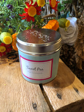 Load image into Gallery viewer, Sweet Pea Candle
