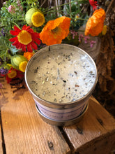 Load image into Gallery viewer, Classic Cotton candle