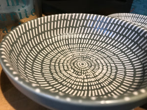 Grey/White Dish Available In Two Sizes