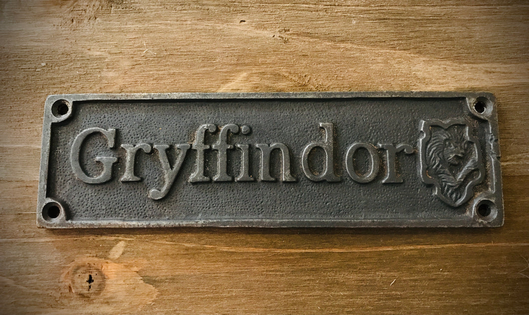 Antiqued Cast Iron Gryffindor Plaque