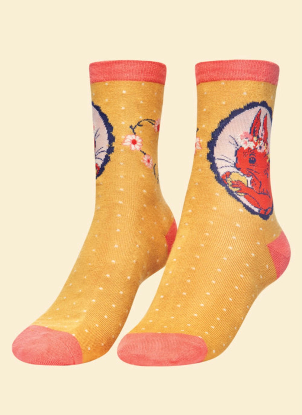 Squirrel Cameo Ankle Socks - Mustard - Powder