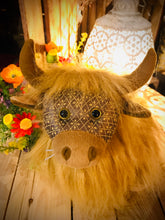 Load image into Gallery viewer, Furgus the Highland Cow
