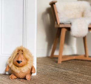 Lion Doorstop Maximillion